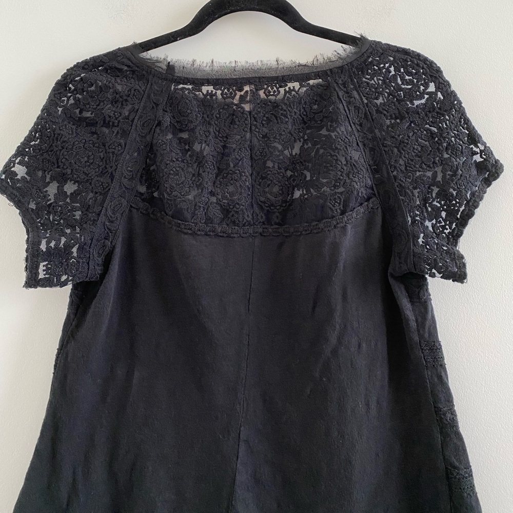 Anthropogenic Meadow Rue Gossamer Lace Short Sleeve Tee Size Medium - Picture 7 of 8